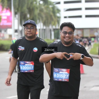 Runner Photo 3893654