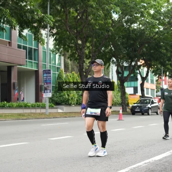 Runner Photo 3893655