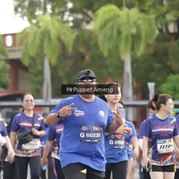 Runner Photo 3893675