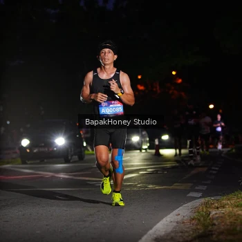 Runner Photo 3893701