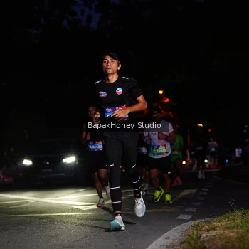 Runner Photo 3893703