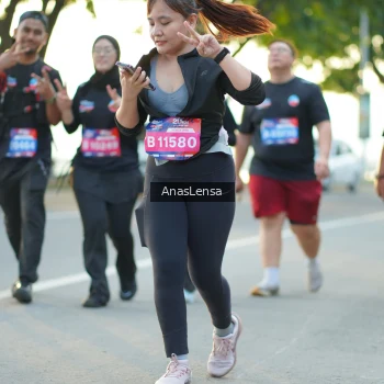 Runner Photo 3893713