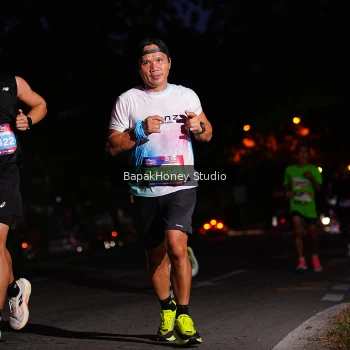 Runner Photo 3893721