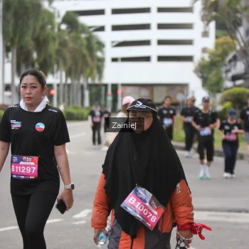 Runner Photo 3893740