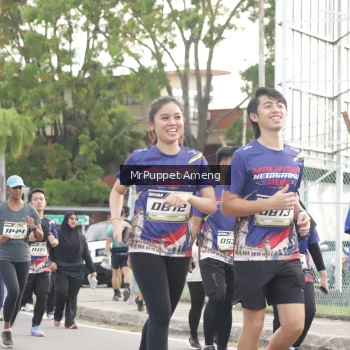 Runner Photo 3893748