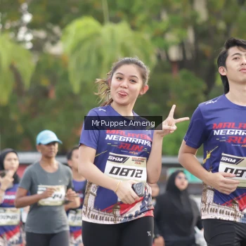 Runner Photo 3893749