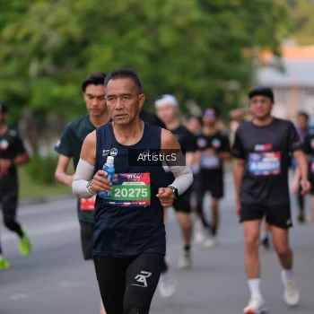 Runner Photo 3893762