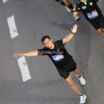 Runner Photo 3893786
