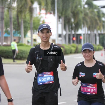 Runner Photo 3893810