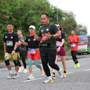 Runner Photo 3893816