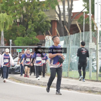 Runner Photo 3893845