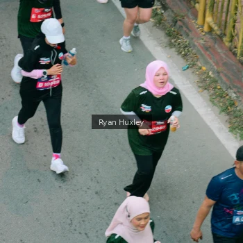 Runner Photo 3893859