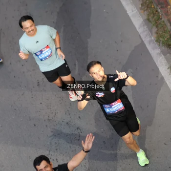 Runner Photo 3893871