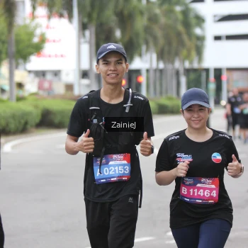 Runner Photo 3893885