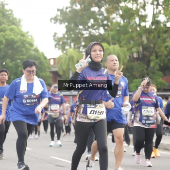 Runner Photo 3893887