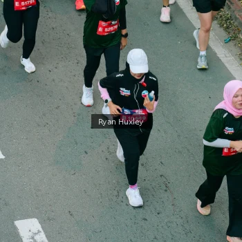 Runner Photo 3893914