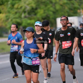 Runner Photo 3893932