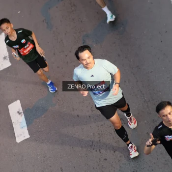 Runner Photo 3893951