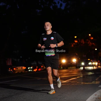 Runner Photo 3893979
