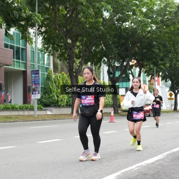 Runner Photo 3894001