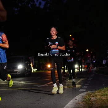 Runner Photo 3894021
