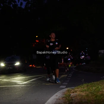 Runner Photo 3894084