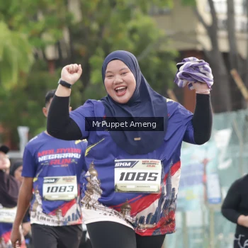 Runner Photo 3894086