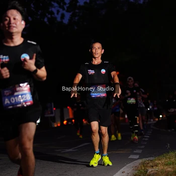 Runner Photo 3894090