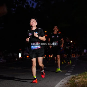 Runner Photo 3894092