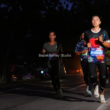 Runner Photo 3894133