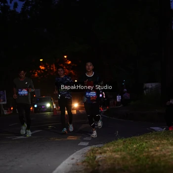 Runner Photo 3894147