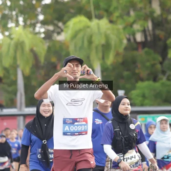 Runner Photo 3894150