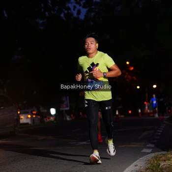 Runner Photo 3894171