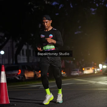 Runner Photo 3894221
