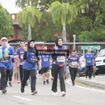 Runner Photo 3894229