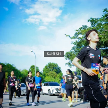Runner Photo 3894344