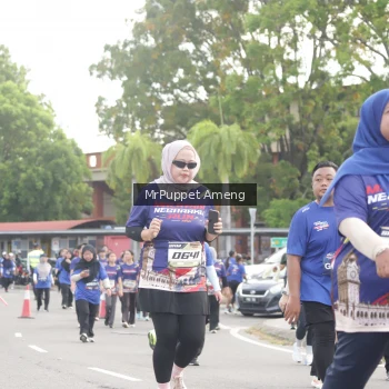 Runner Photo 3894374