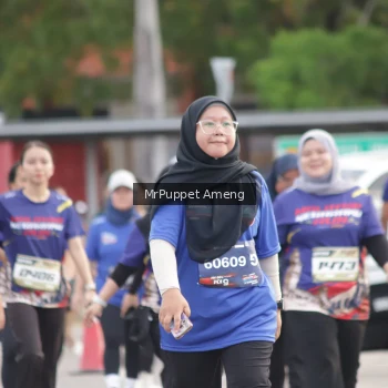 Runner Photo 3894390