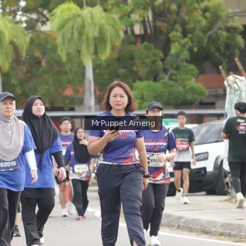 Runner Photo 3894435