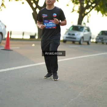 Runner Photo 3894444