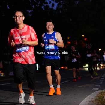 Runner Photo 3894453