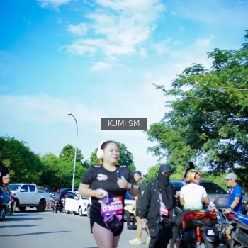 Runner Photo 3894476