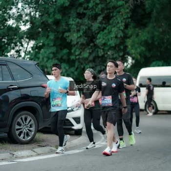 Runner Photo 3894493
