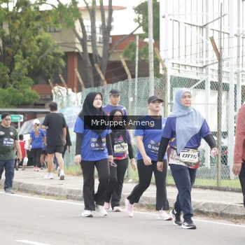 Runner Photo 3894546