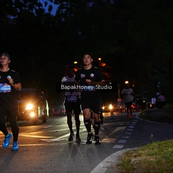 Runner Photo 3894549