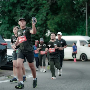 Runner Photo 3894558