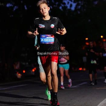 Runner Photo 3894582
