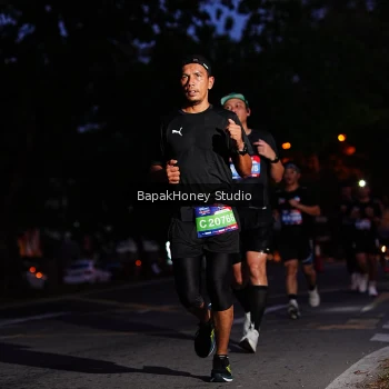 Runner Photo 3894590