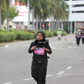 Runner Photo 3894595