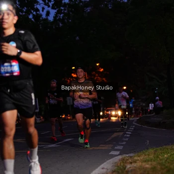 Runner Photo 3894606